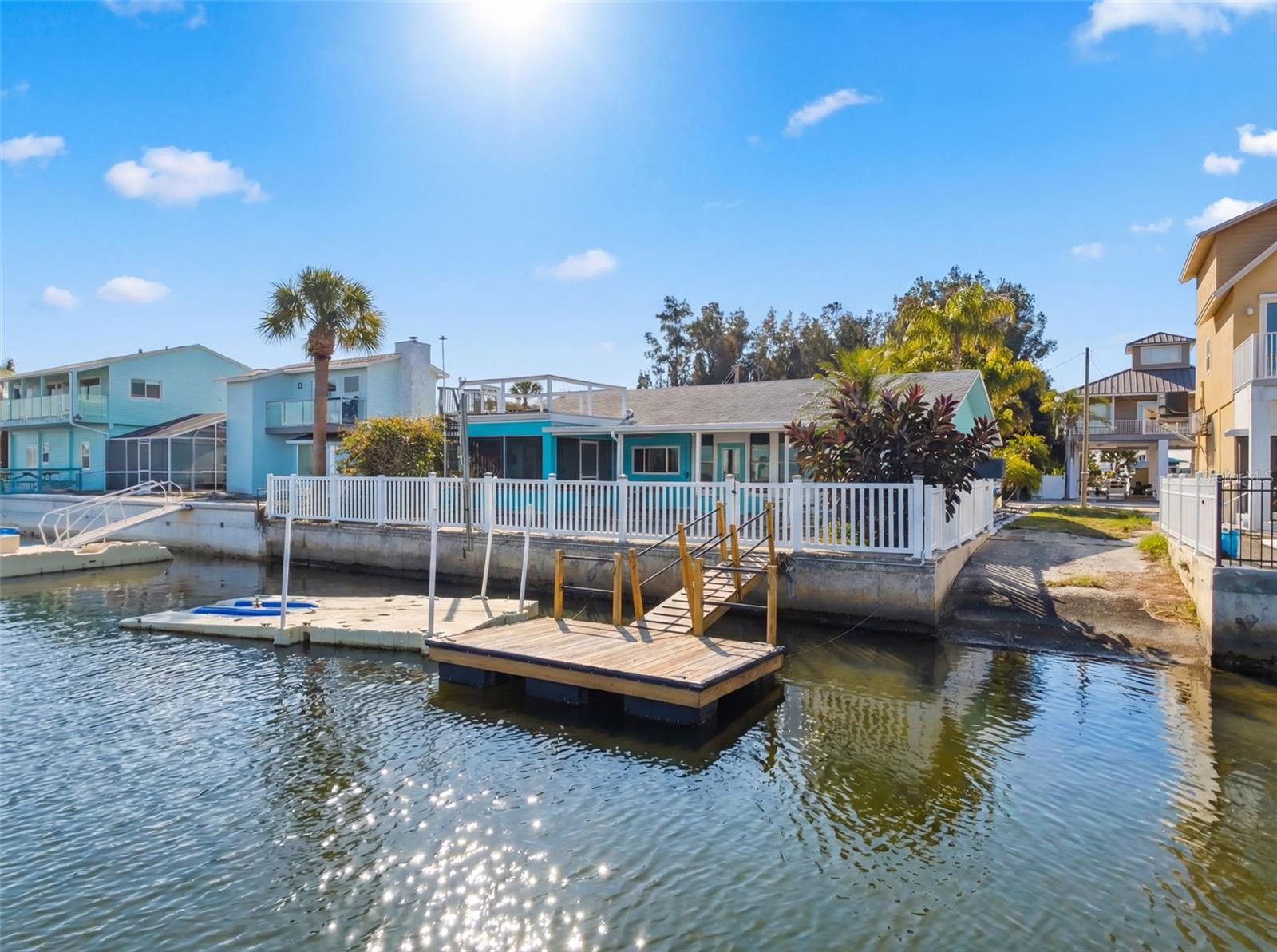 DRIFTWOOD ISLES - Residential