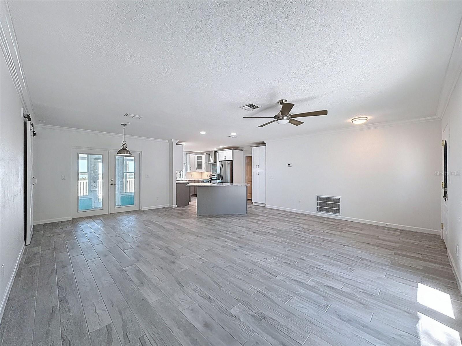 DRIFTWOOD ISLES - Residential