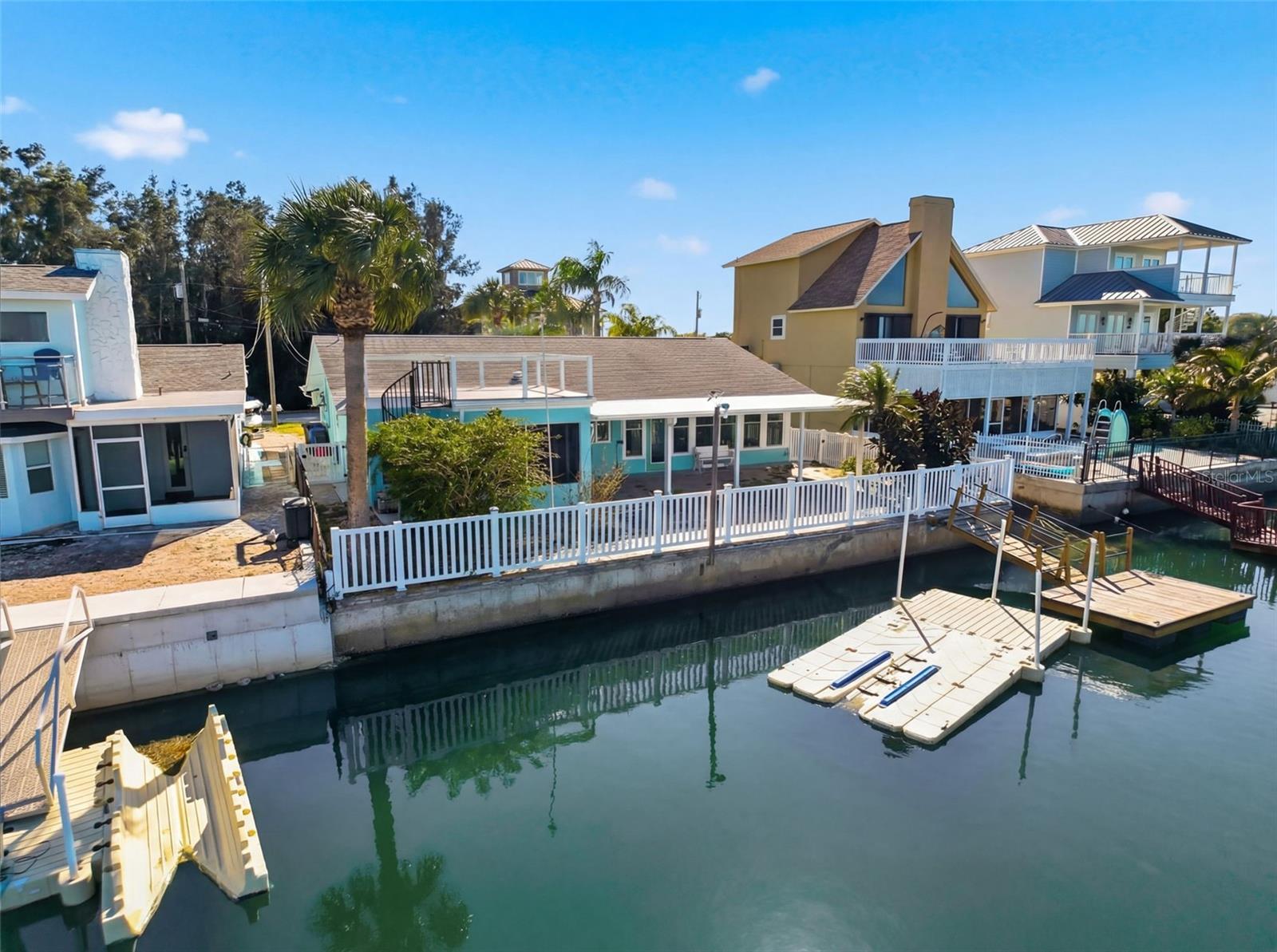 DRIFTWOOD ISLES - Residential