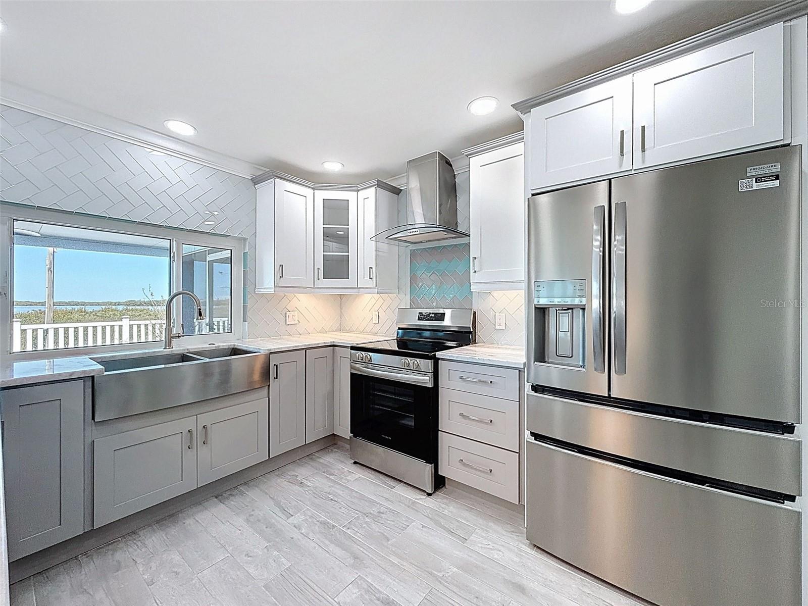 DRIFTWOOD ISLES - Residential