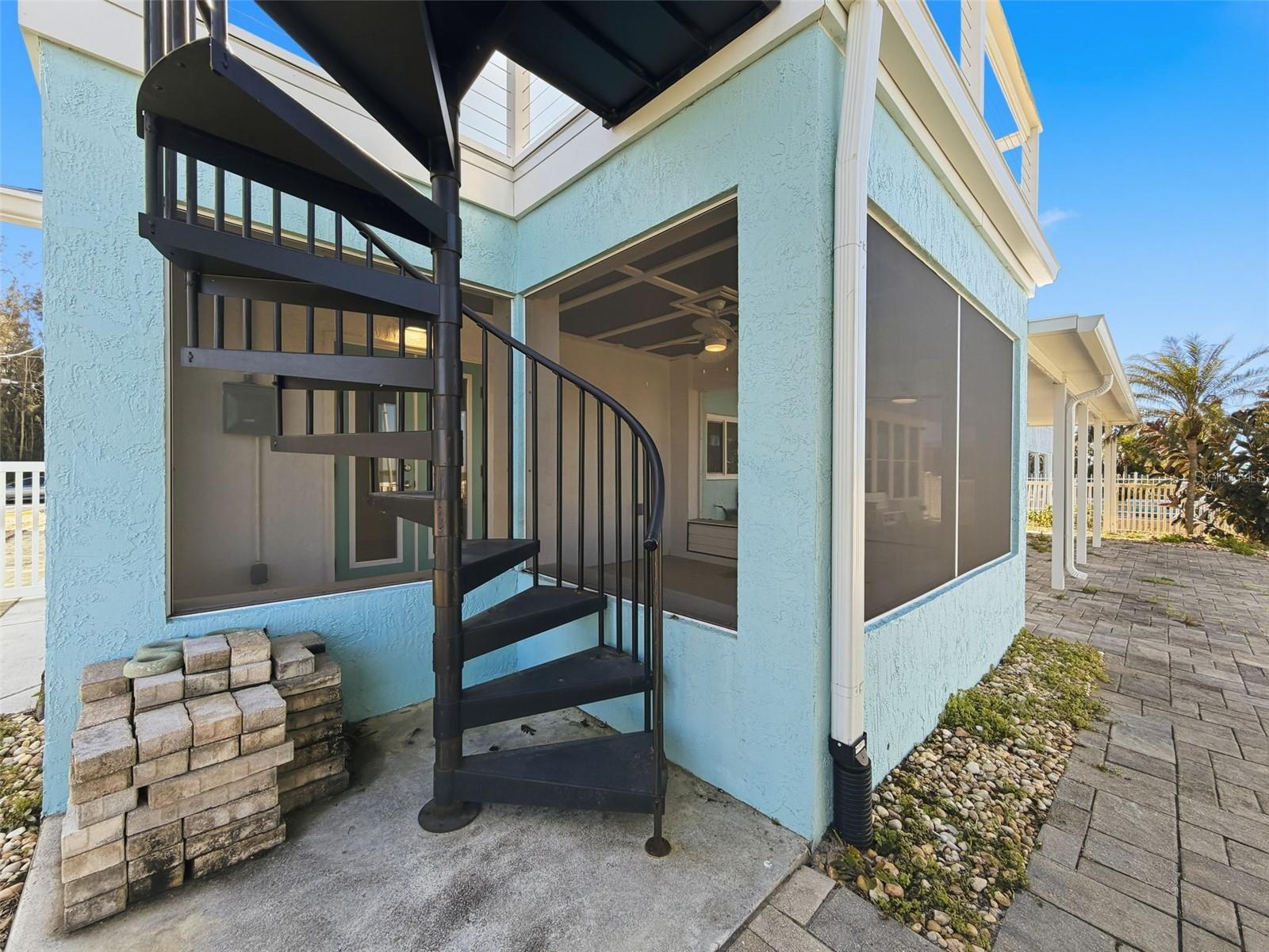 DRIFTWOOD ISLES - Residential