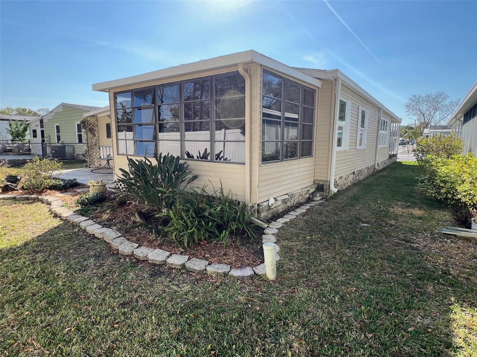 1001 STARKEY ROAD 90