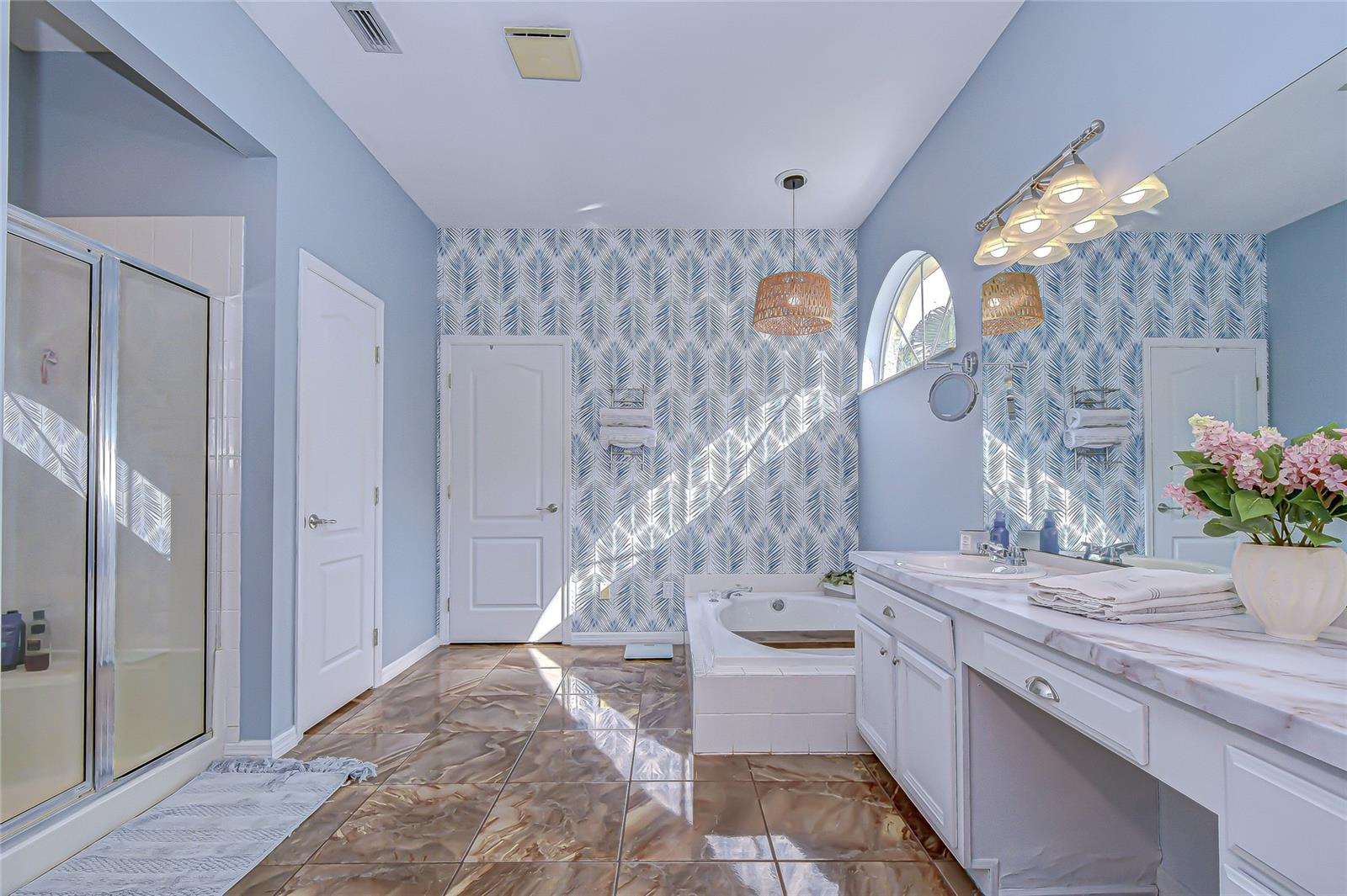 CARROLLWOOD RESERVE - Residential