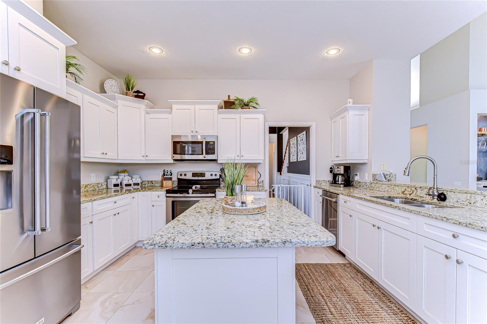 CARROLLWOOD RESERVE - Residential