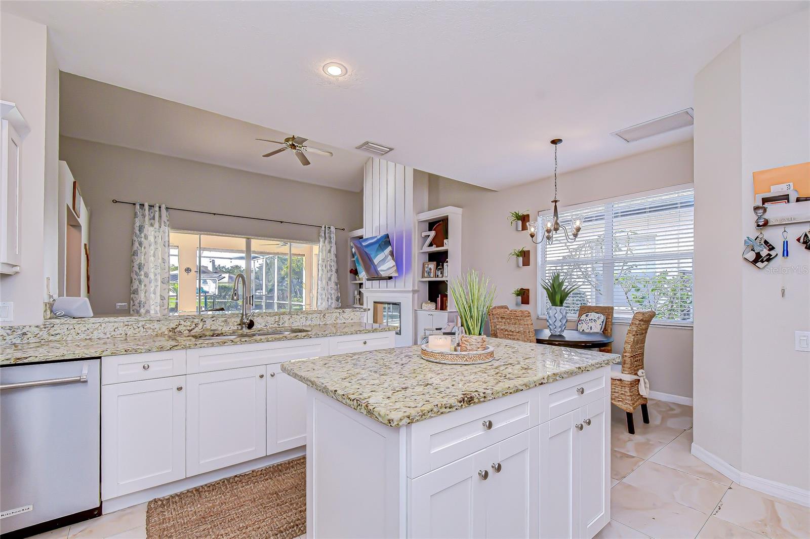 CARROLLWOOD RESERVE - Residential