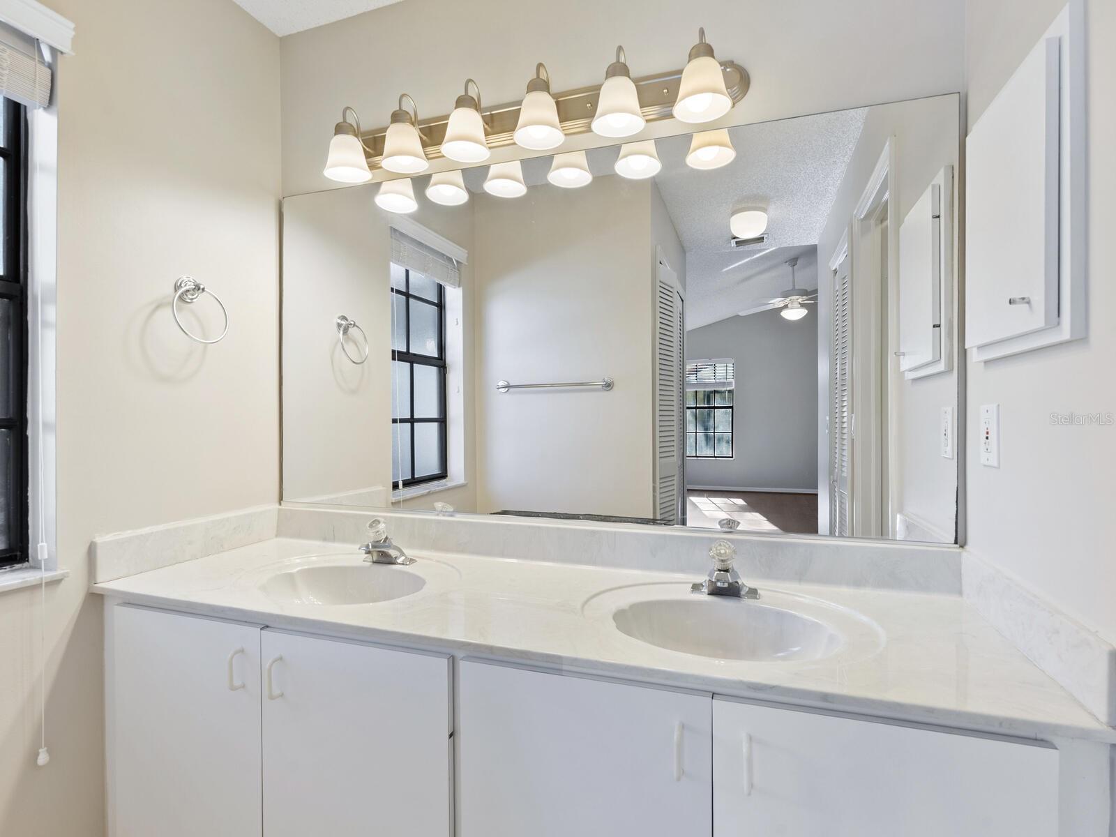 LAKES OF SARASOTA II - Residential