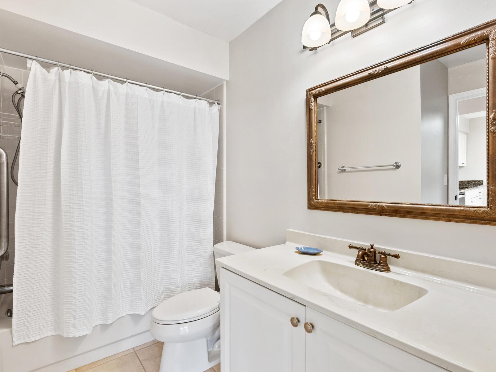 LAKES OF SARASOTA II - Residential