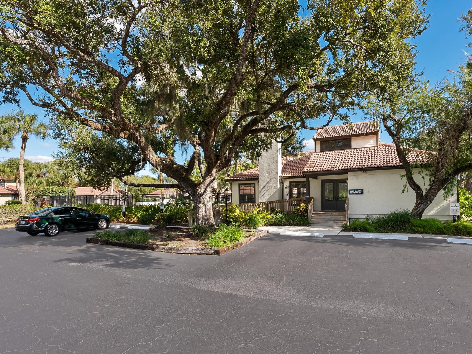 LAKES OF SARASOTA II - Residential