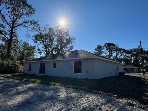 A home in DUNNELLON