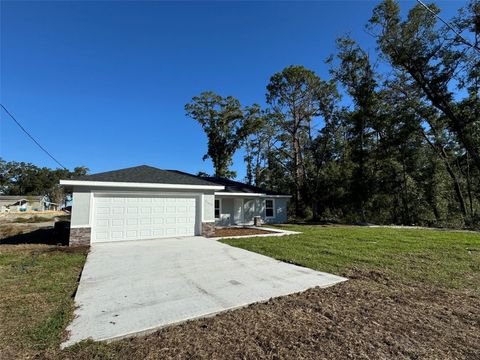 A home in DUNNELLON