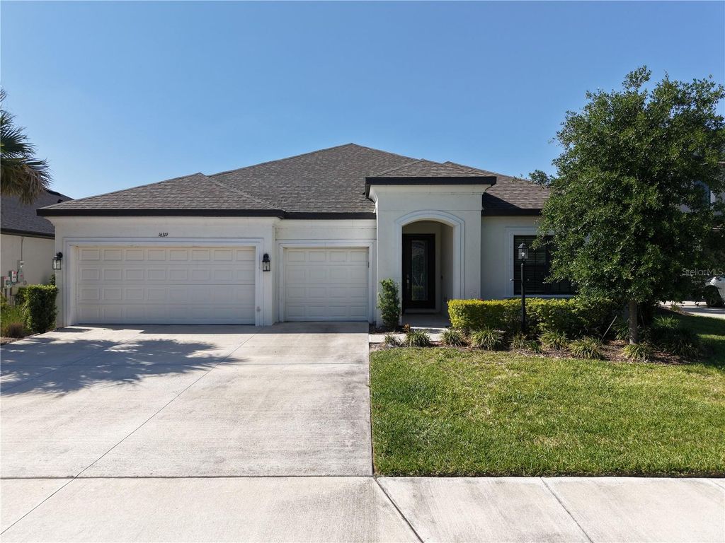 Photo of 16319 Mount Holly Drive, Bradenton, FL 34211 (MLS # A4689717)