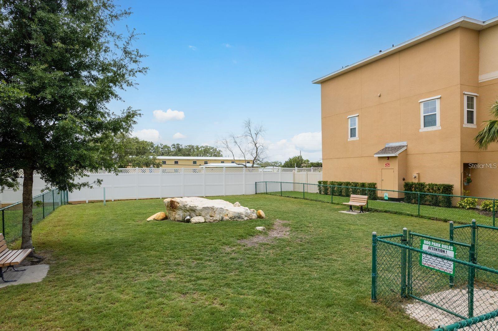 SEA FOREST BEACH CLUB TWNHMS - Residential