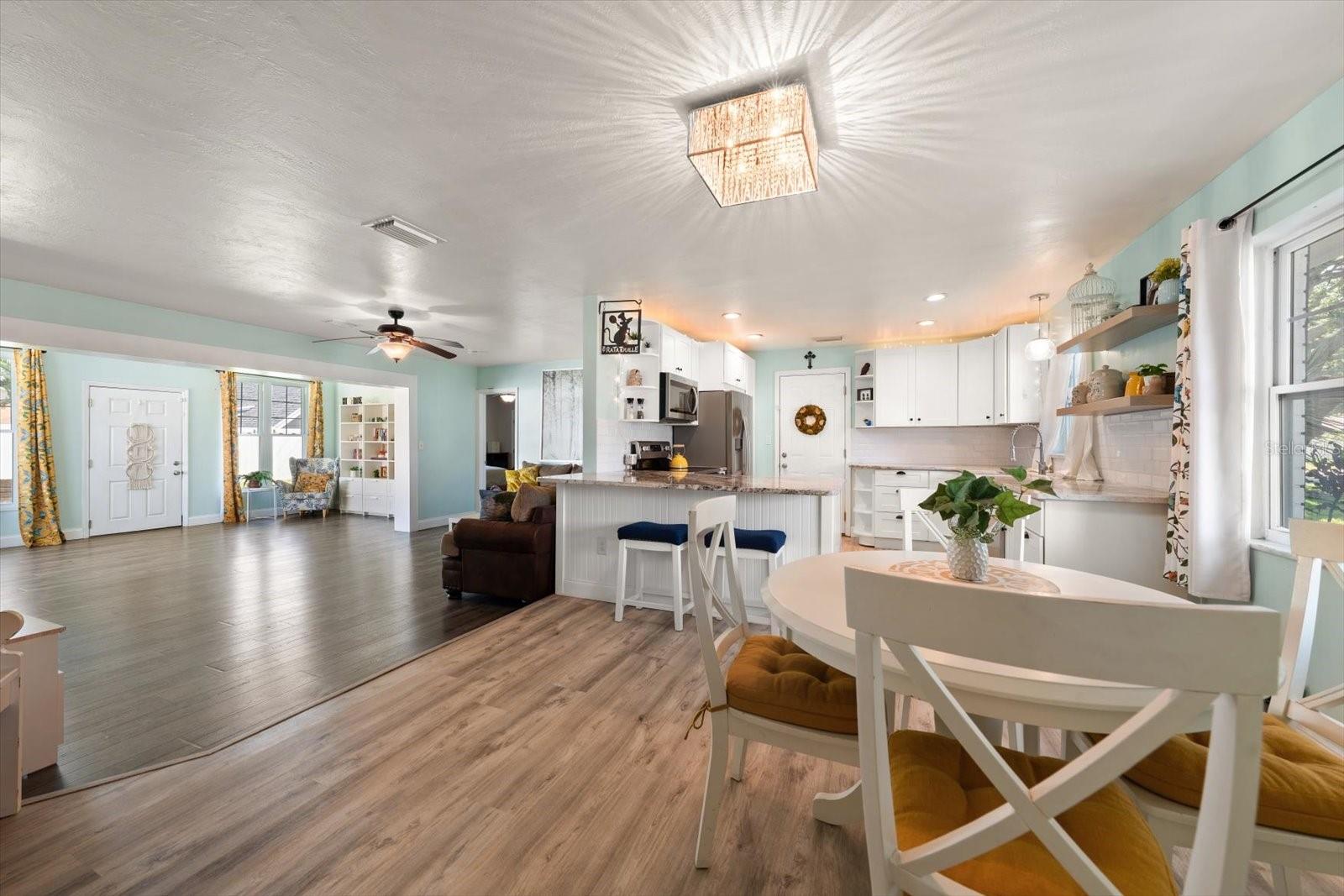 URBAN LAKE ESTATES - Residential