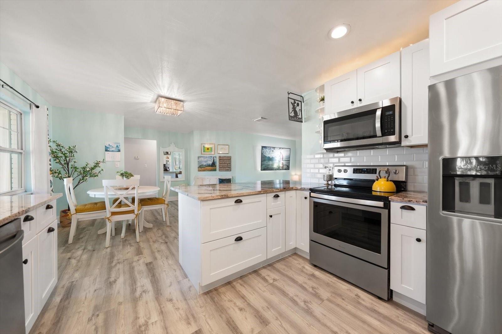 URBAN LAKE ESTATES - Residential