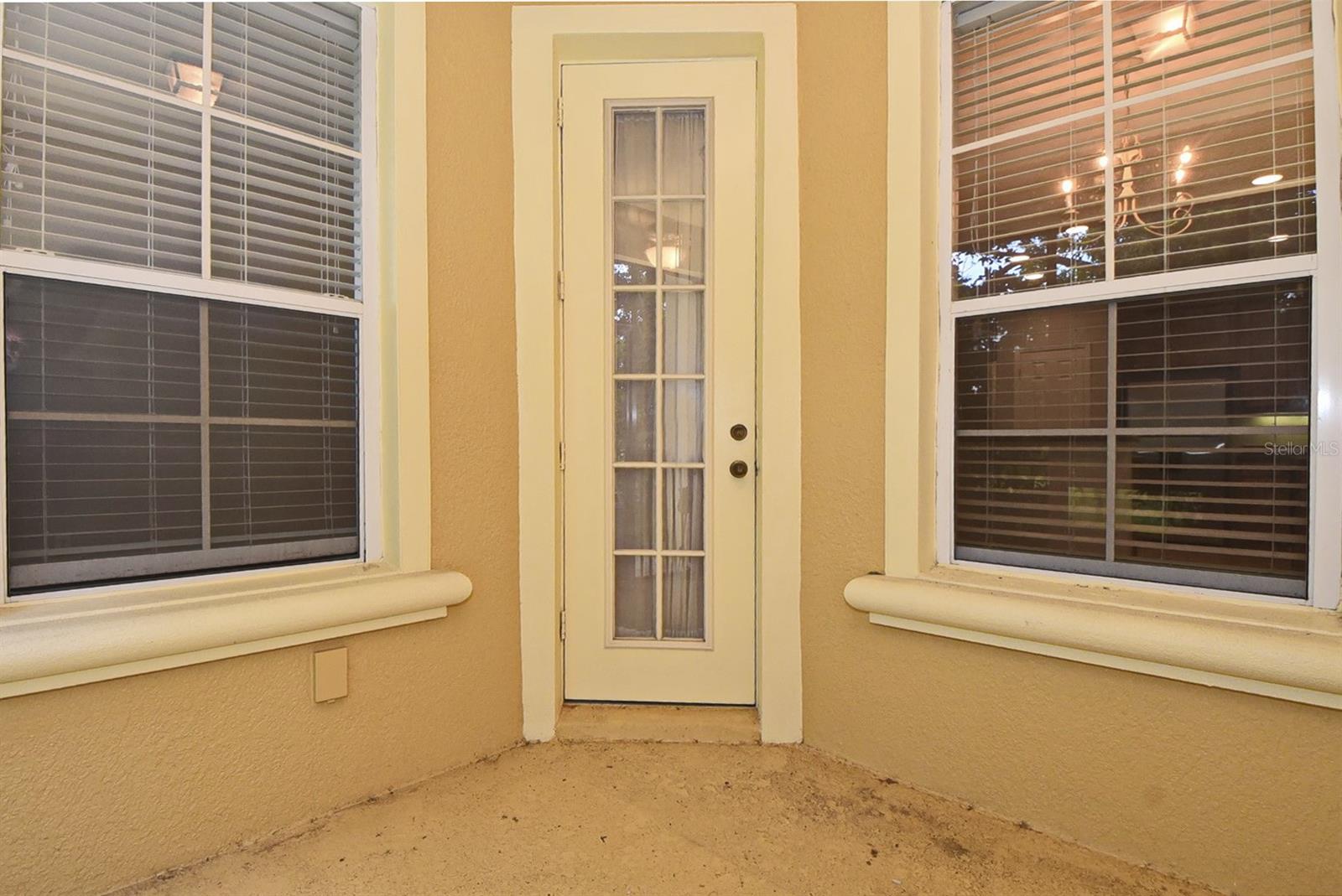 VILLAS AT DEER RUN - Residential Lease