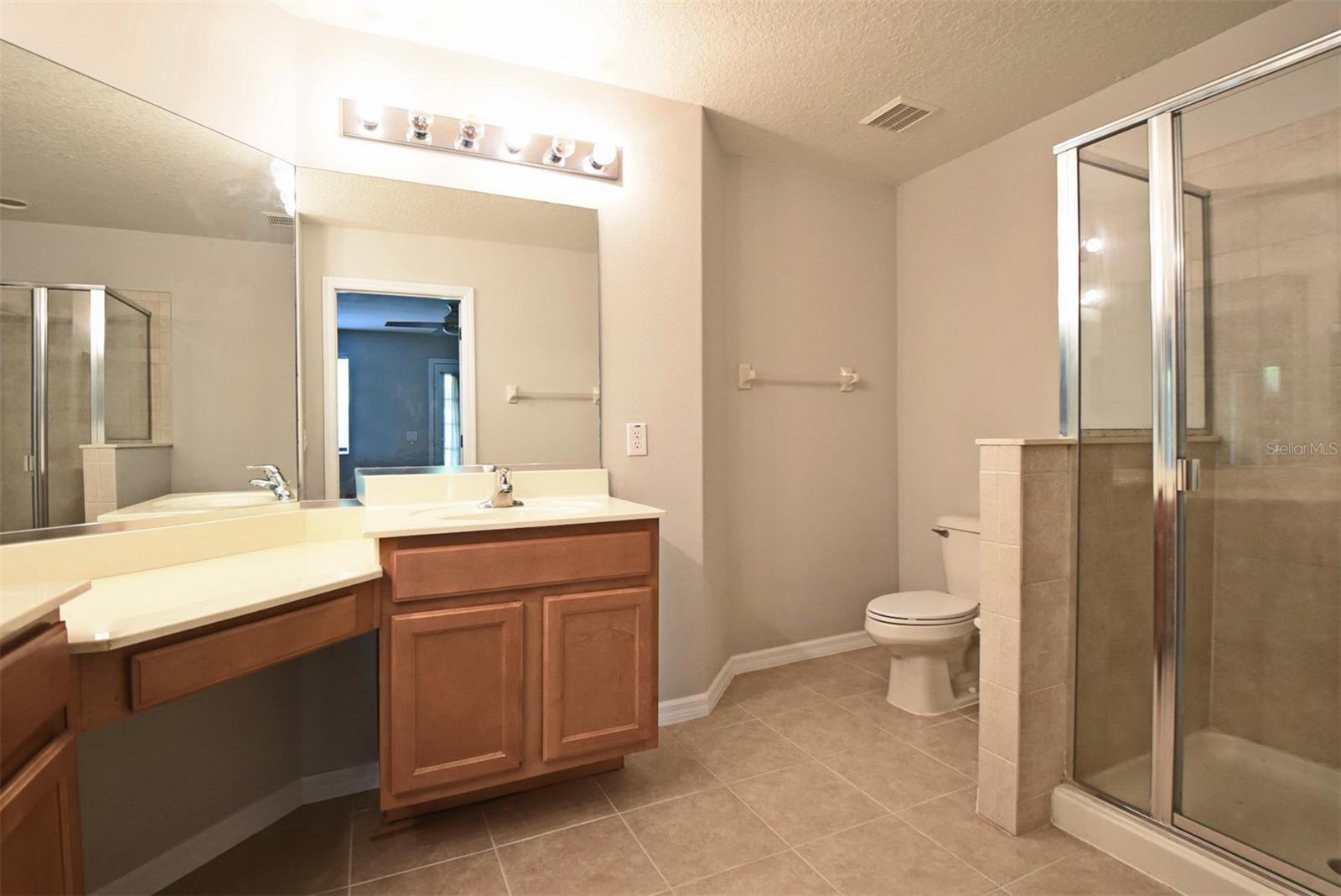 VILLAS AT DEER RUN - Residential Lease