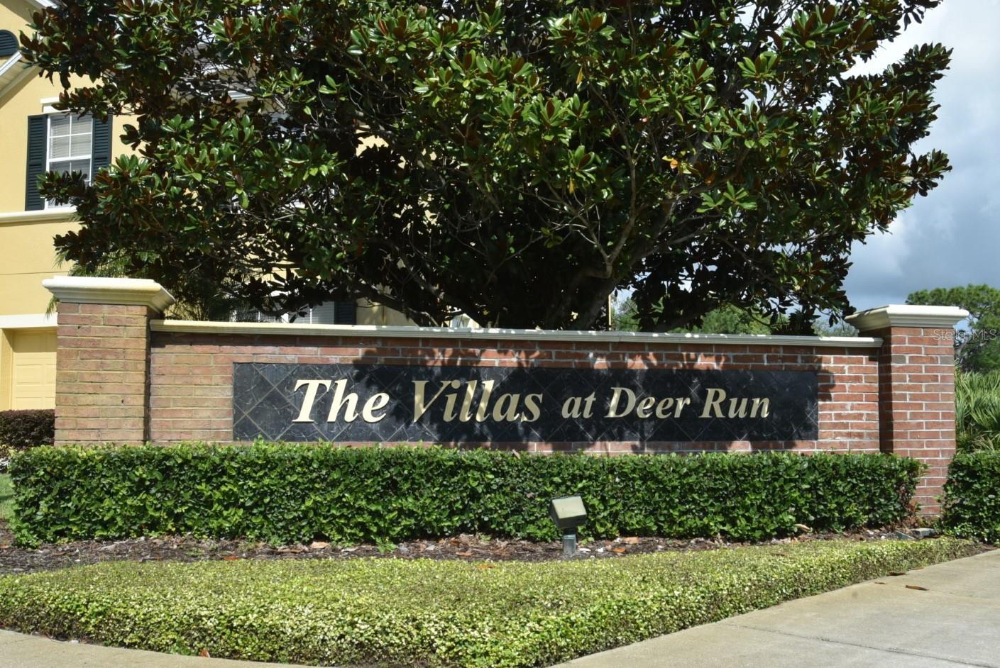 VILLAS AT DEER RUN - Residential Lease