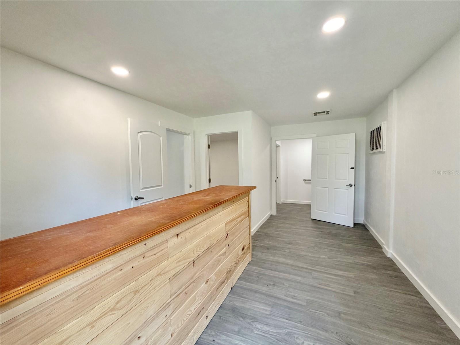 ALLEN WADE SUB - Residential