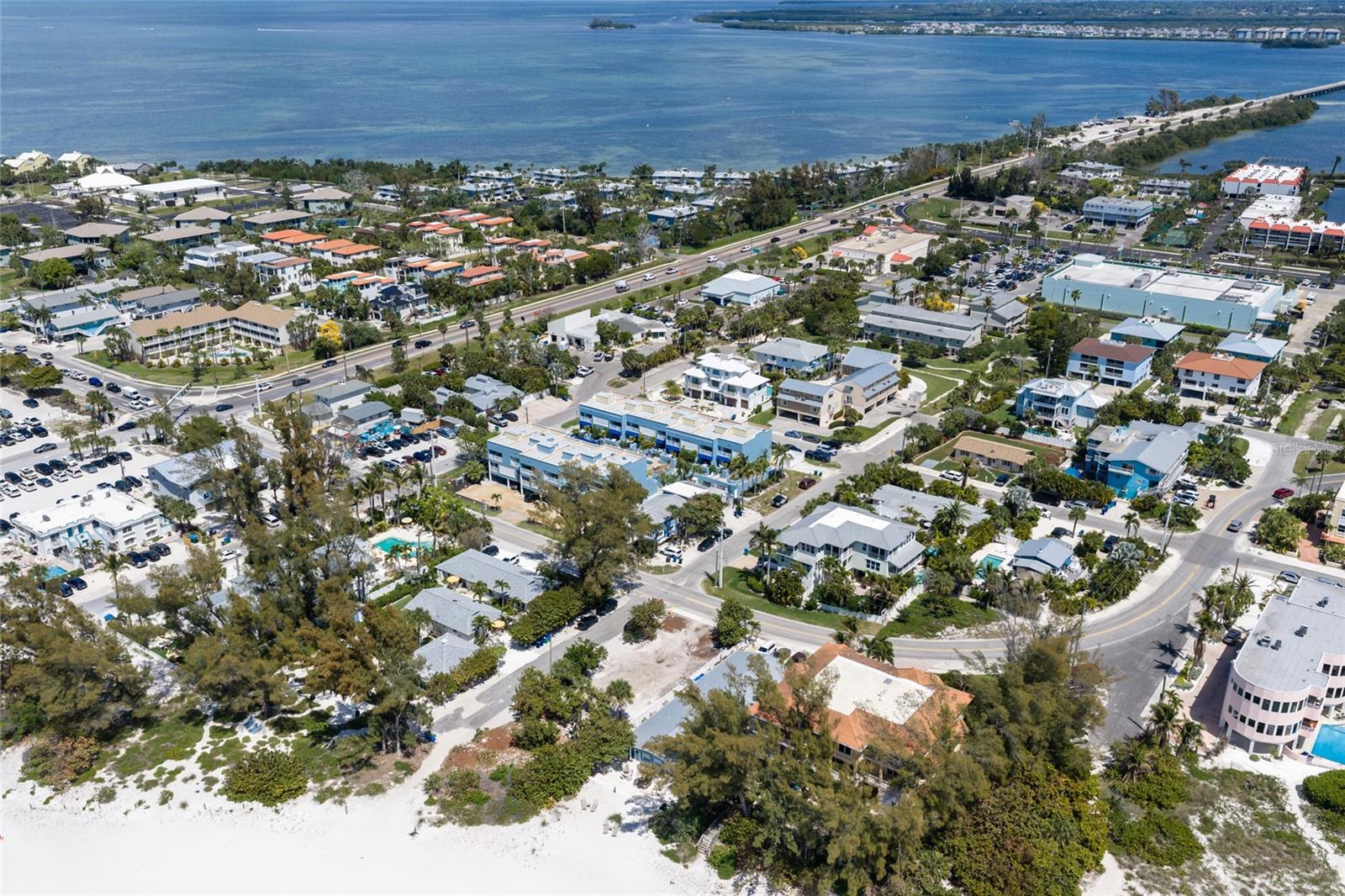 CASANAS - Land