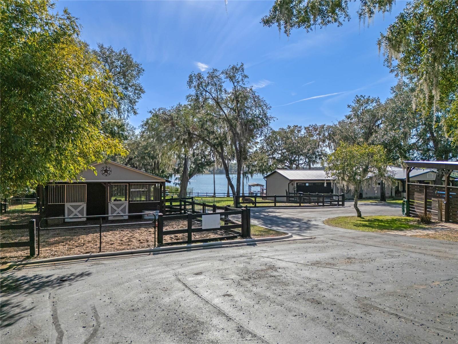MARTELLE SHORES - Residential