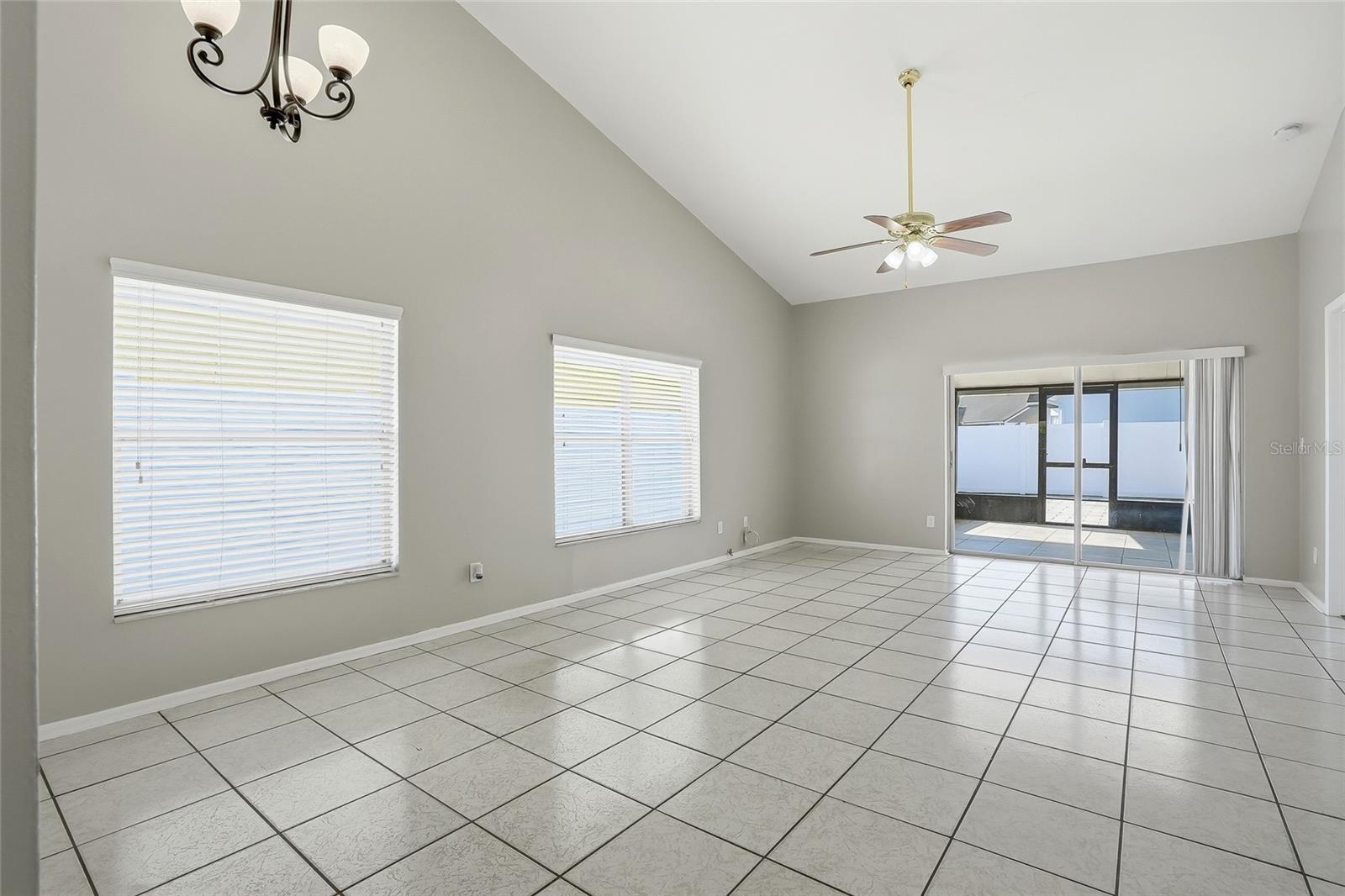 COUNTRYWAY PRCL B TRCT 1 PH - Residential