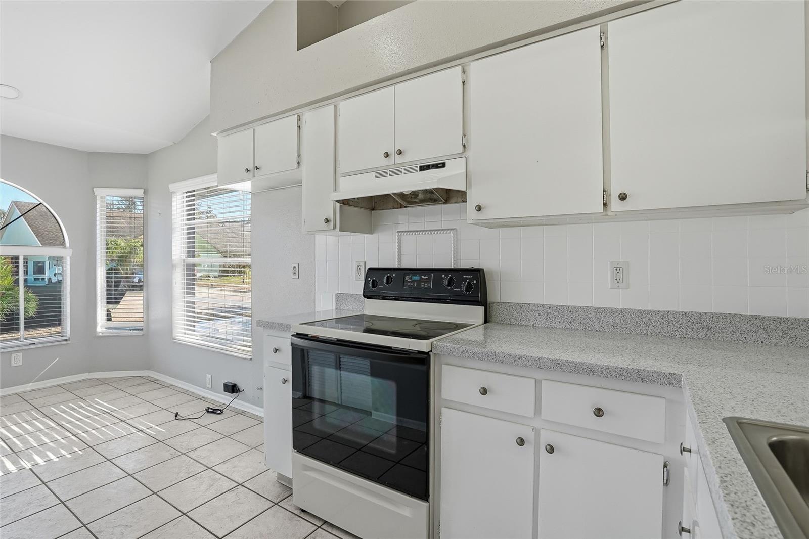 COUNTRYWAY PRCL B TRCT 1 PH - Residential