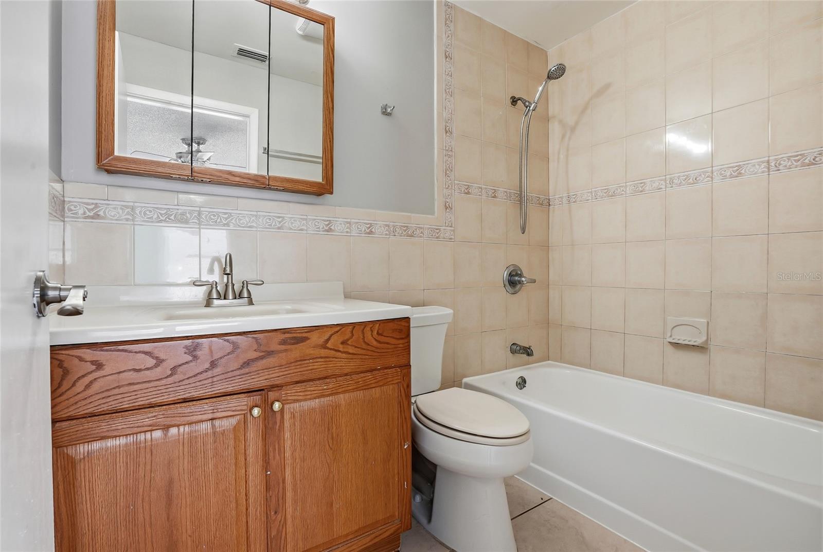 COUNTRYWAY PRCL B TRCT 1 PH - Residential