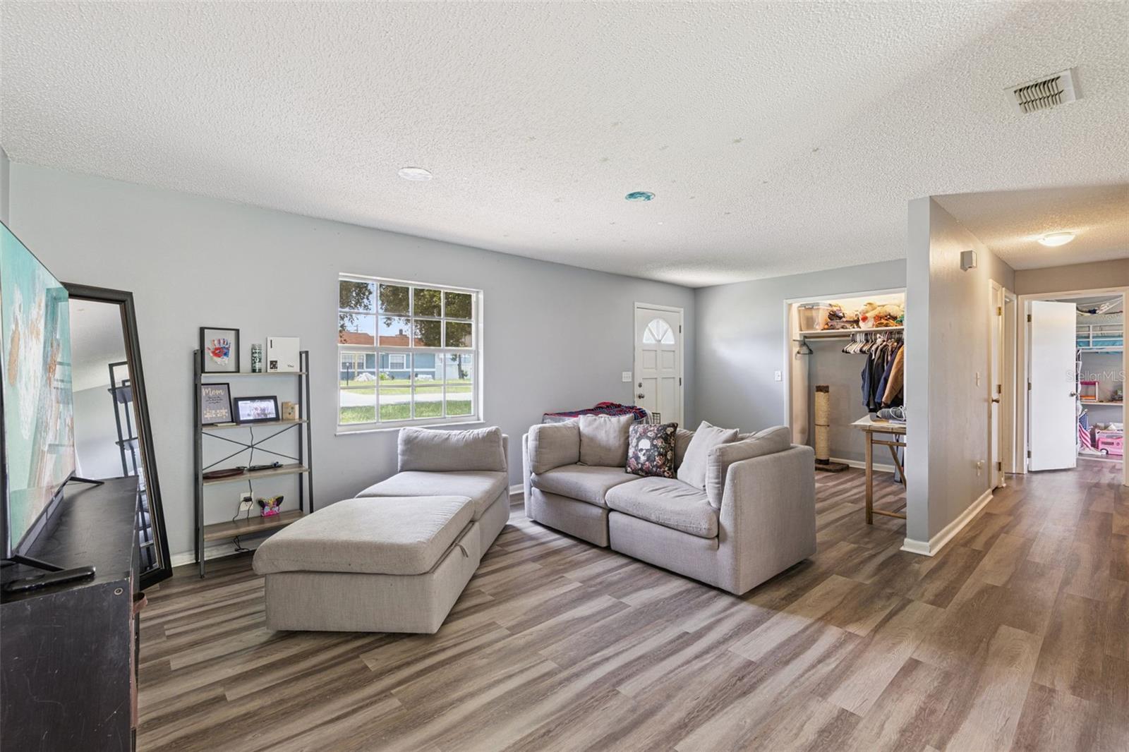 2162 SWANSON DRIVE