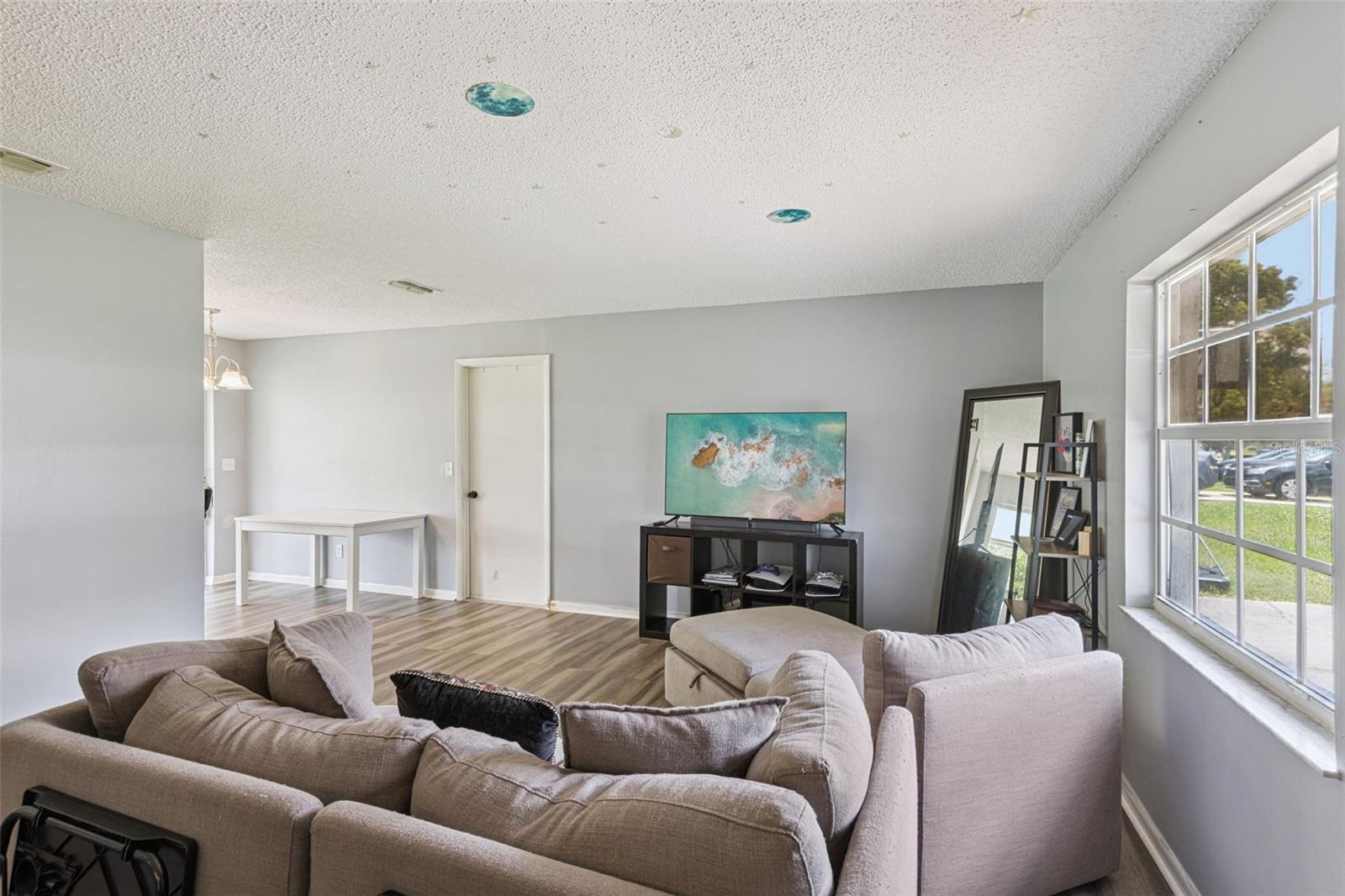 2162 SWANSON DRIVE