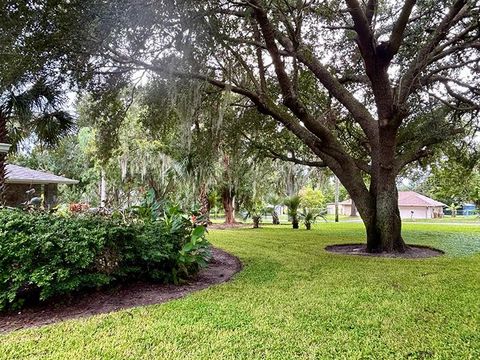 Tiny photo for 18550 Lake Emma Drive, Groveland, FL 34736 (MLS # O6339449)