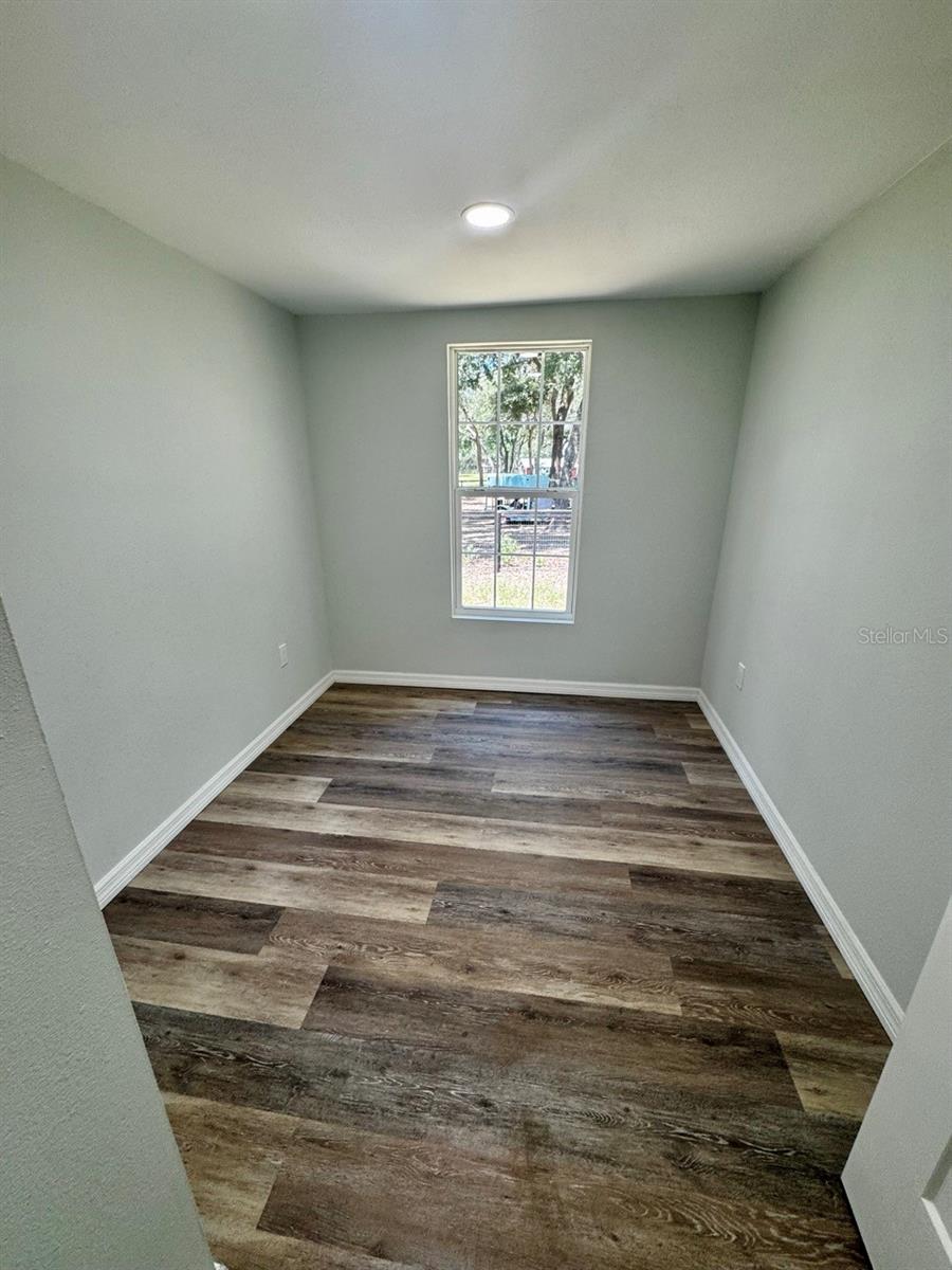 BUCK HILL - Residential