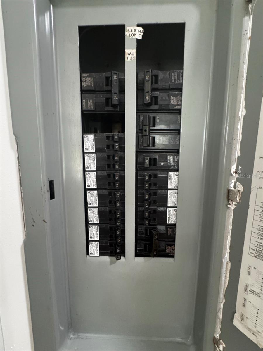 BUCK HILL - Residential