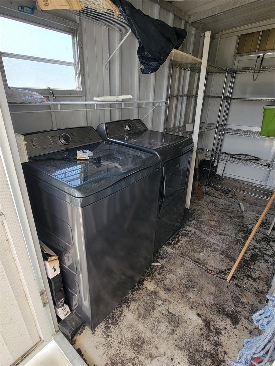 SENATE MANOR UNREC - Residential