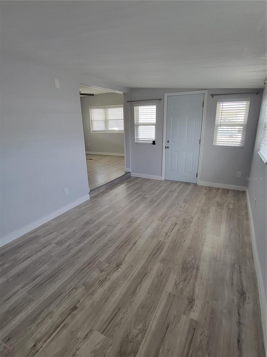 SENATE MANOR UNREC - Residential