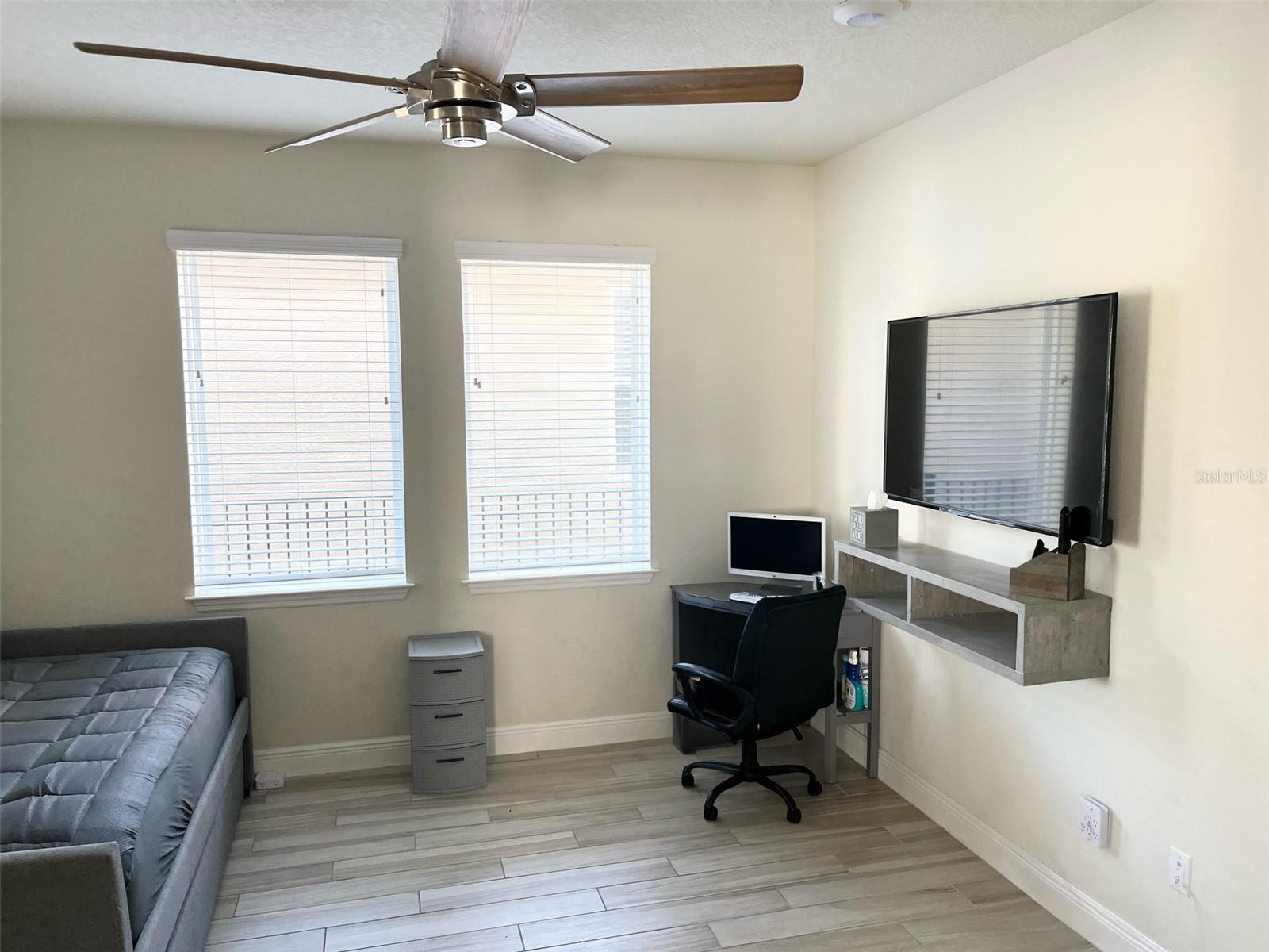 RESERVE AT WESTCHASE - Residential