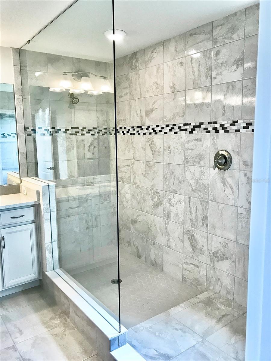 RESERVE AT WESTCHASE - Residential