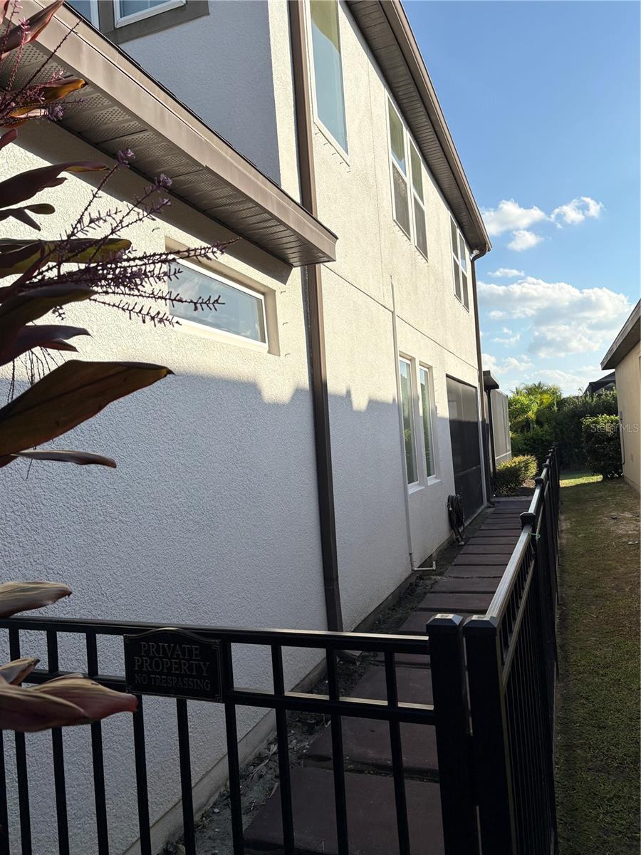 RESERVE AT WESTCHASE - Residential