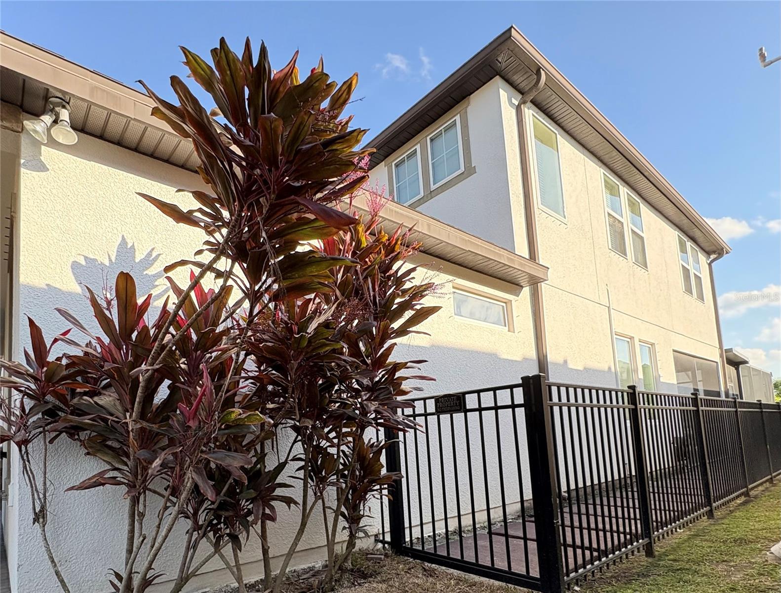 RESERVE AT WESTCHASE - Residential
