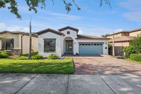 Photo of 9131 Chandler Drive, Groveland, FL 34736 (MLS # G5111982)