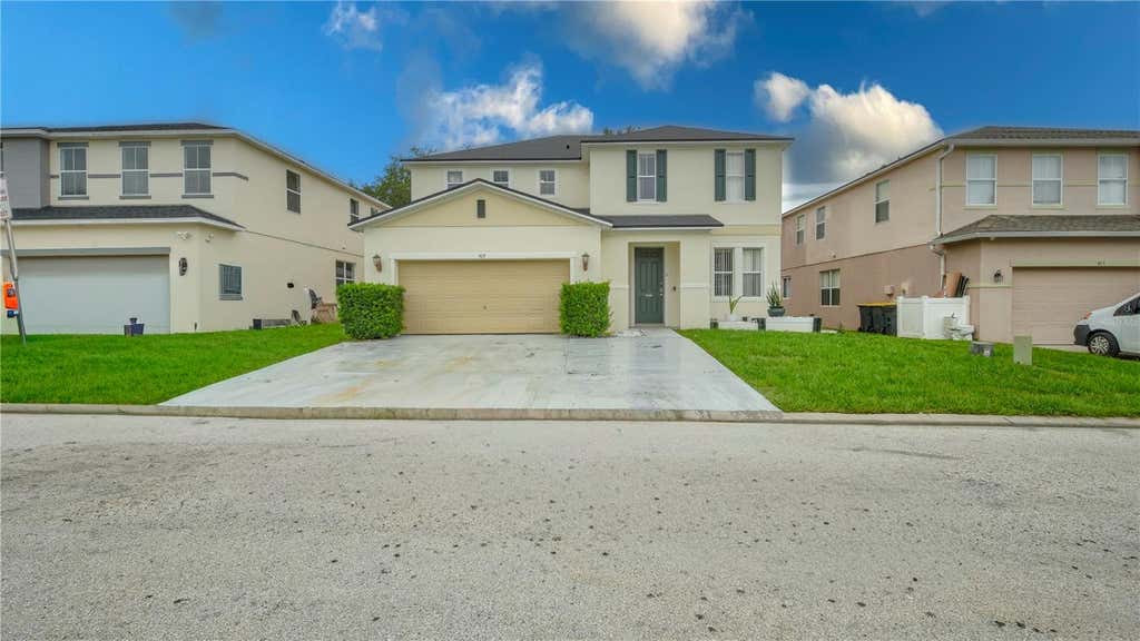 Photo of 405 Kettering Road, Davenport, FL 33897 (MLS # O6430637)