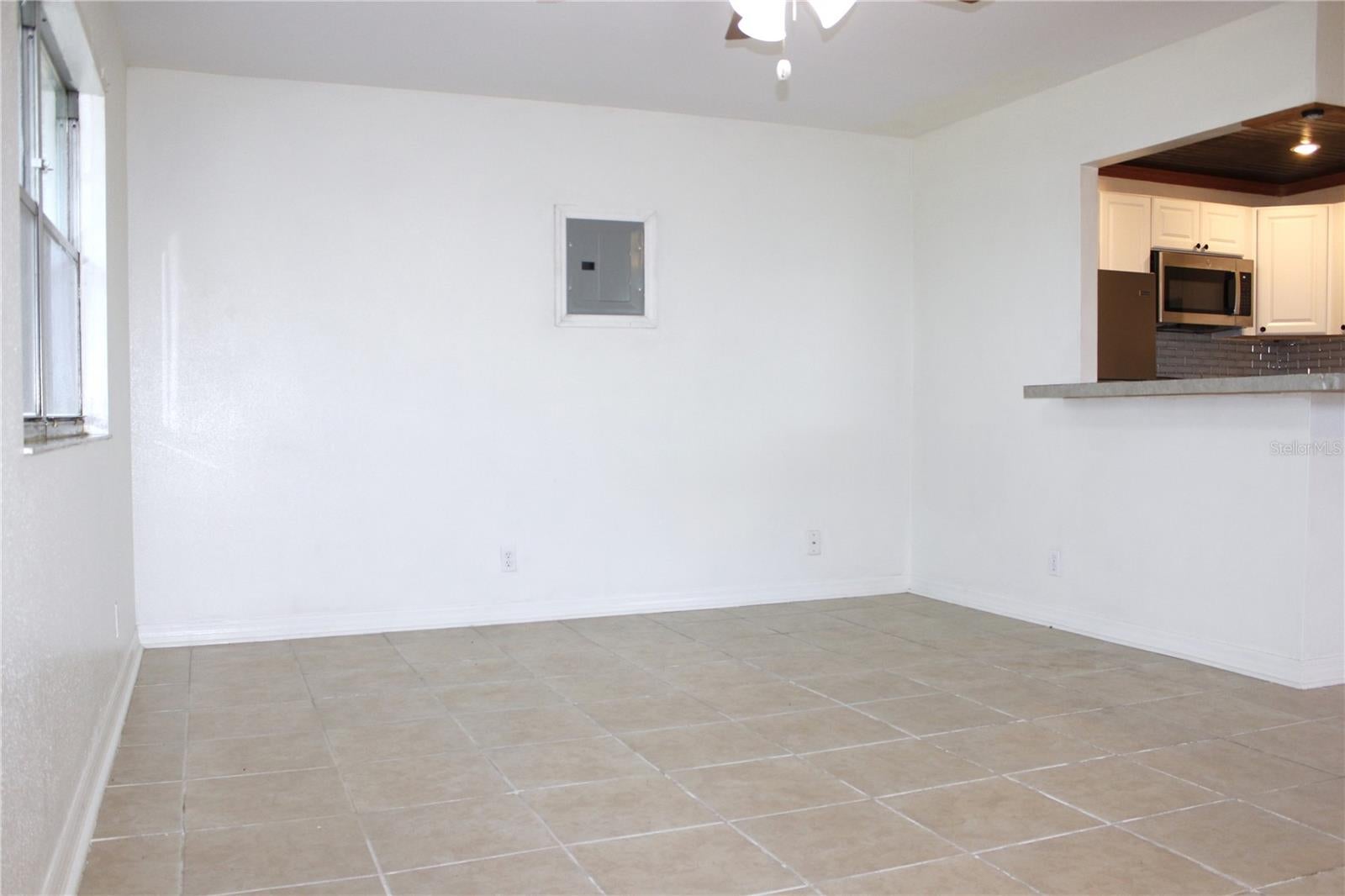 101 CAMBRIDGE TRAIL 194