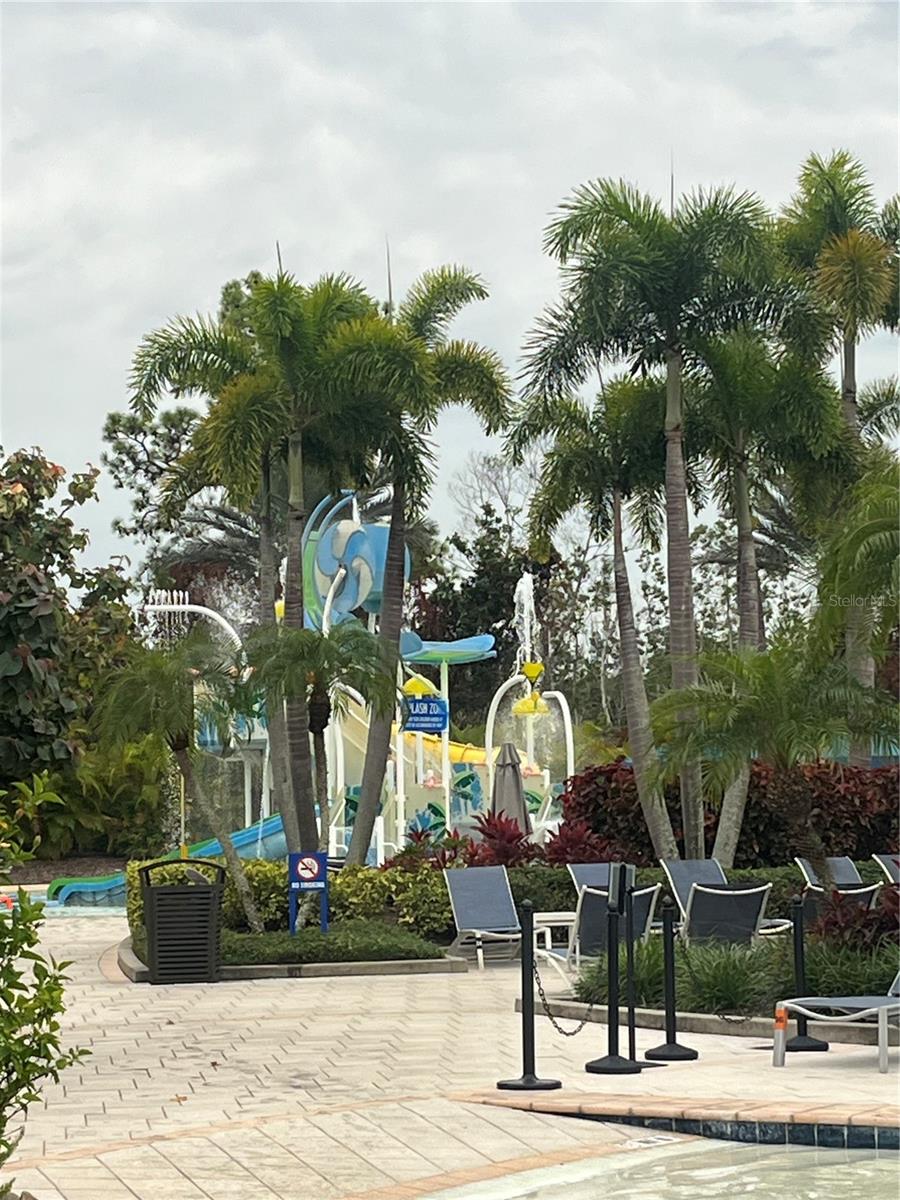 GROVE RESIDENCE & SPA HOTEL CONDO - Residential