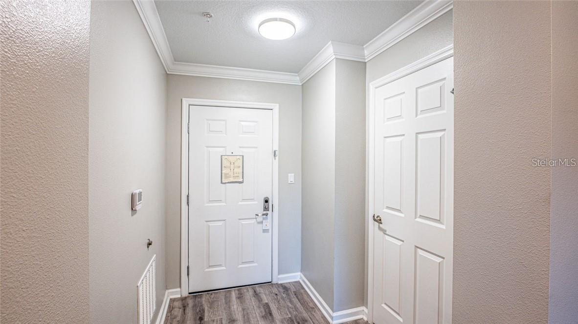 GROVE RESIDENCE & SPA HOTEL CONDO - Residential