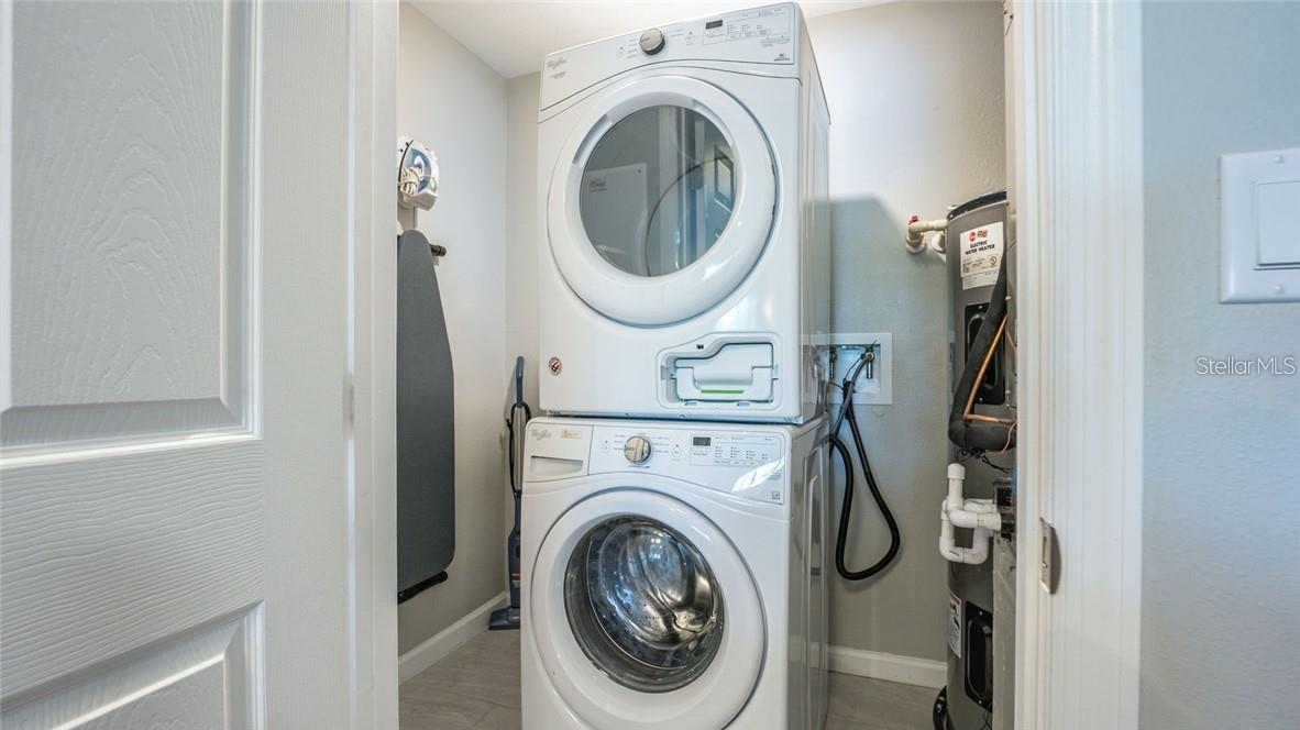 GROVE RESIDENCE & SPA HOTEL CONDO - Residential