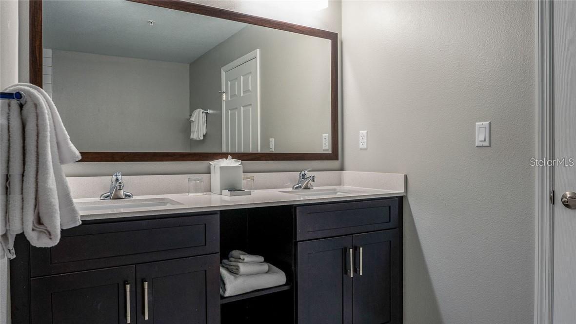 GROVE RESIDENCE & SPA HOTEL CONDO - Residential