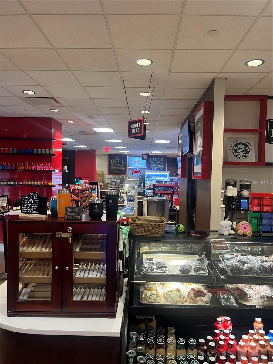 GROVE RESIDENCE & SPA HOTEL CONDO - Residential