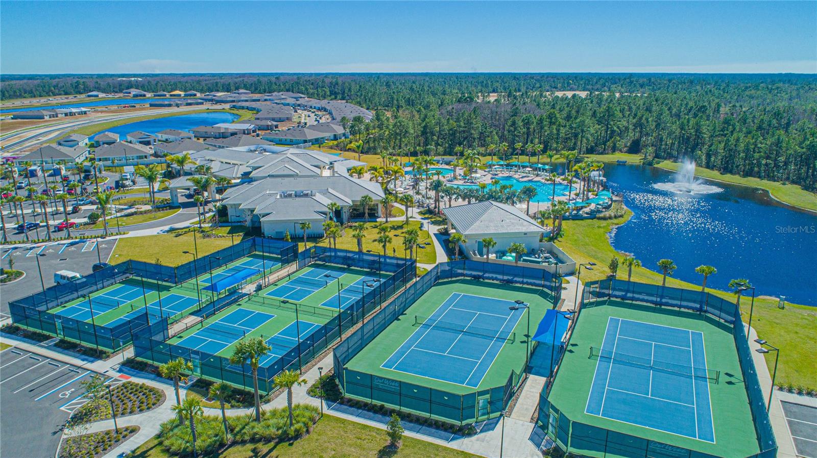 DEL WEBB SUNBRIDGE - Residential