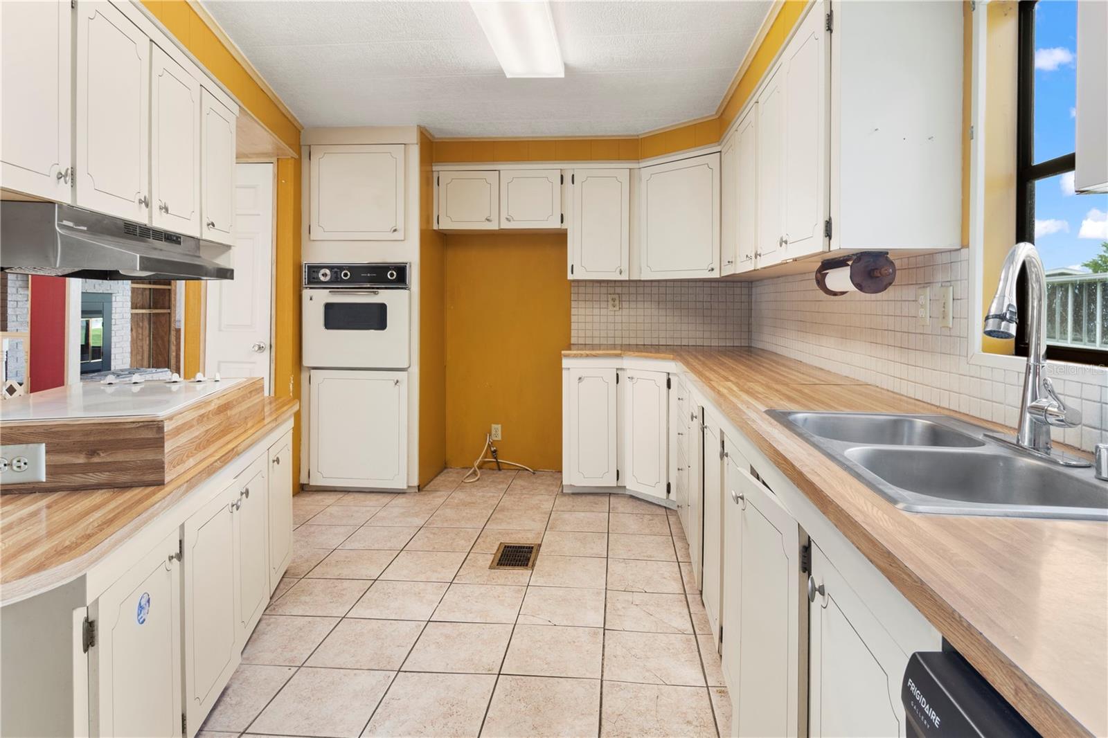 RIDGEWOOD MEADOWS PH I - Residential