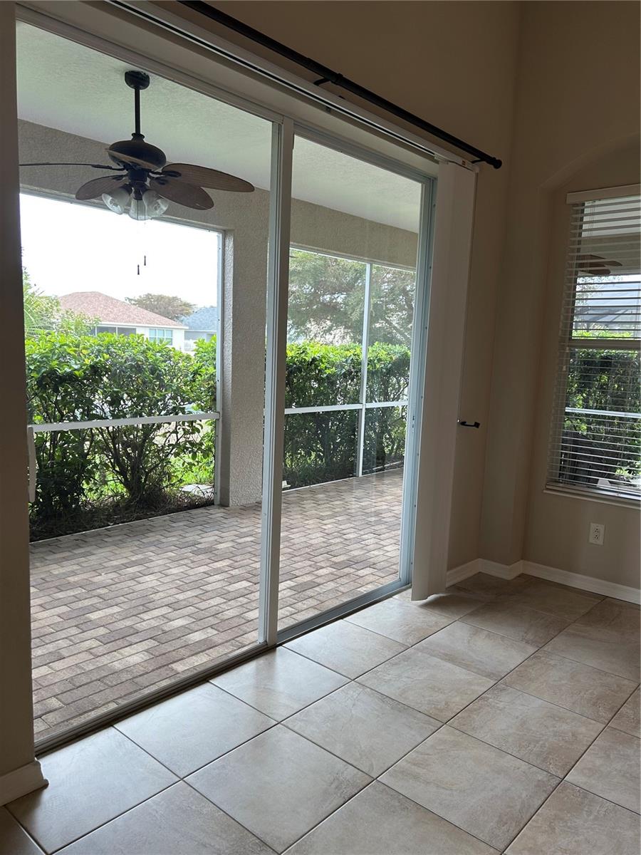 CRYSTAL LAKES - Residential