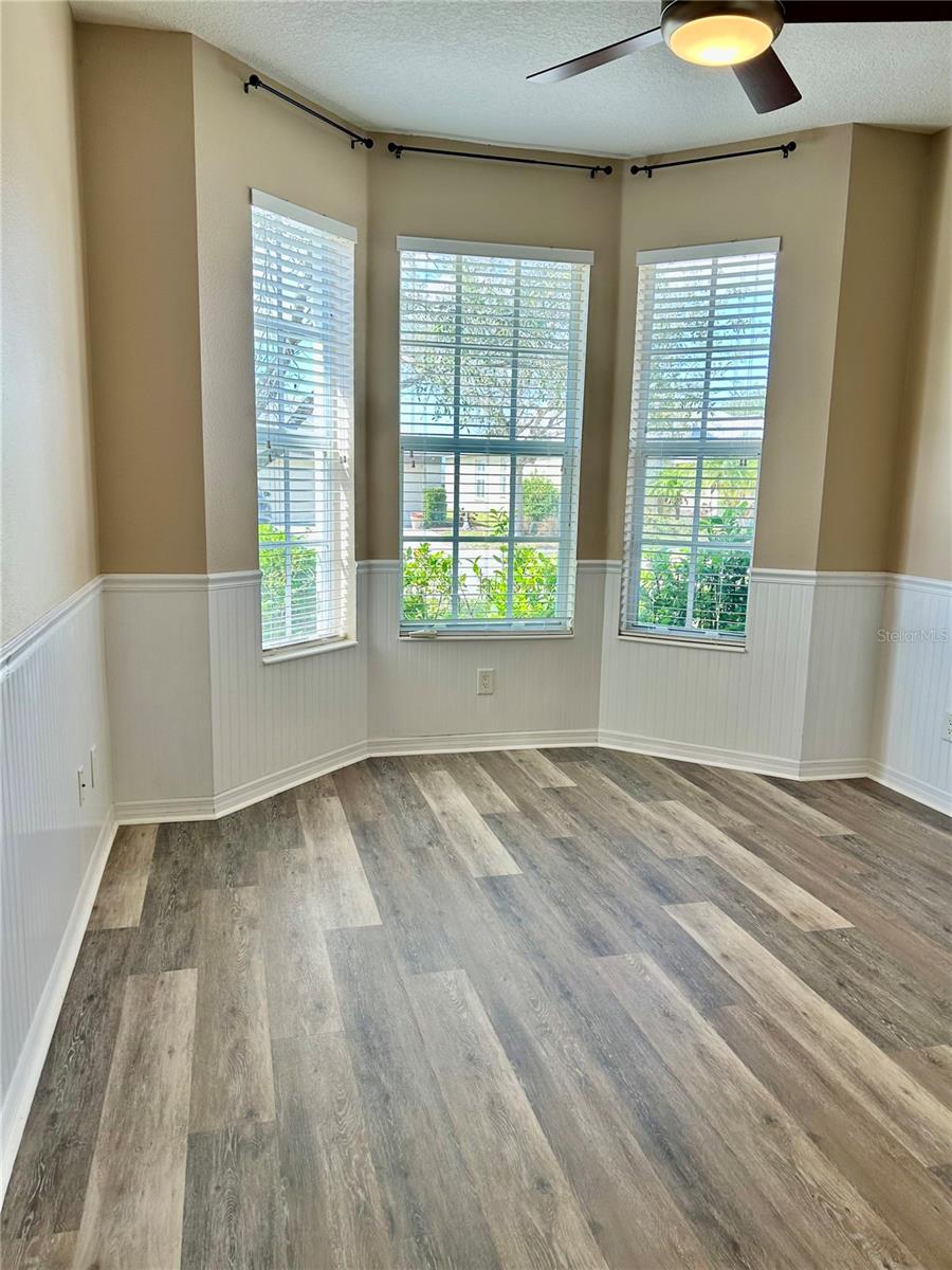 CRYSTAL LAKES - Residential